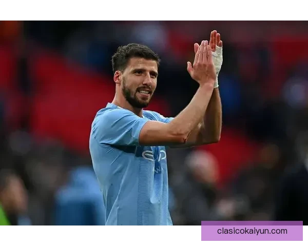 鲁本·迪亚斯足球影响力持续增强，展现出卓越的防守能力和领导才能